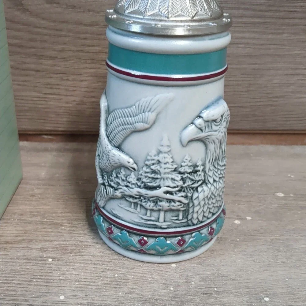 Avon 1990 Endangered Species The Bald Eagle Mini Stein #24081